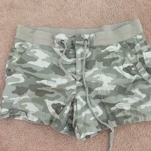 Ana Camo shorts